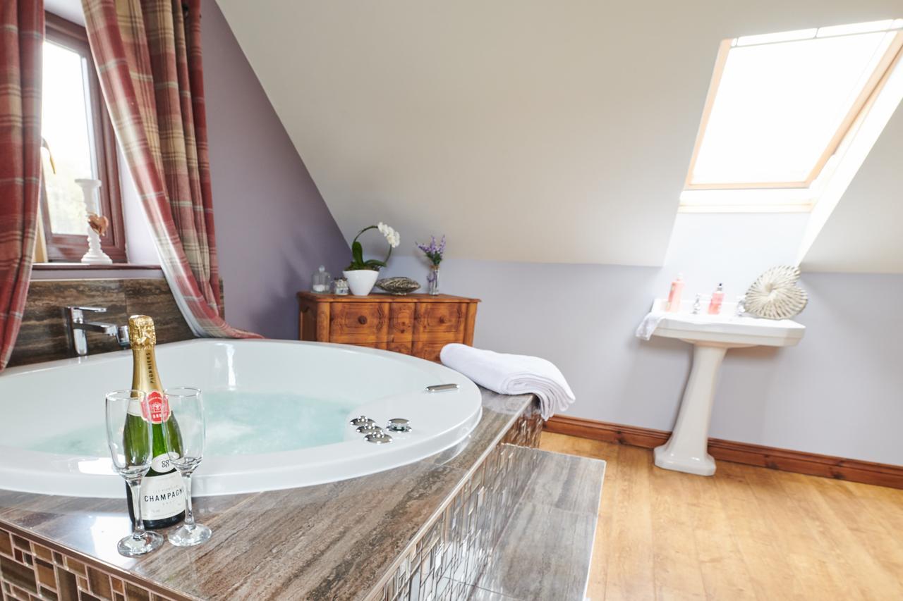 Farm View Hall Bed And Breakfast Harrogate Exterior photo