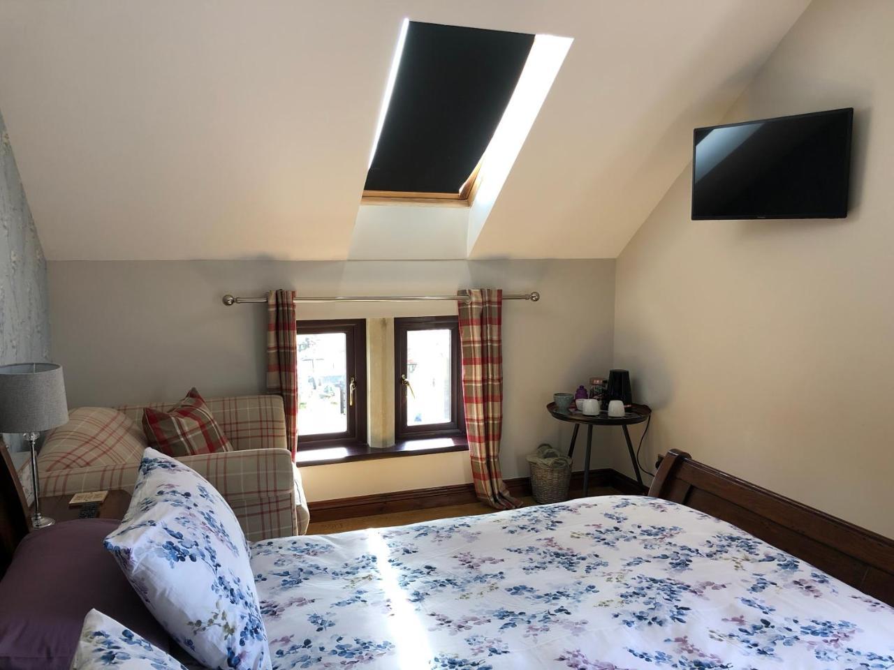 Farm View Hall Bed And Breakfast Harrogate Exterior photo